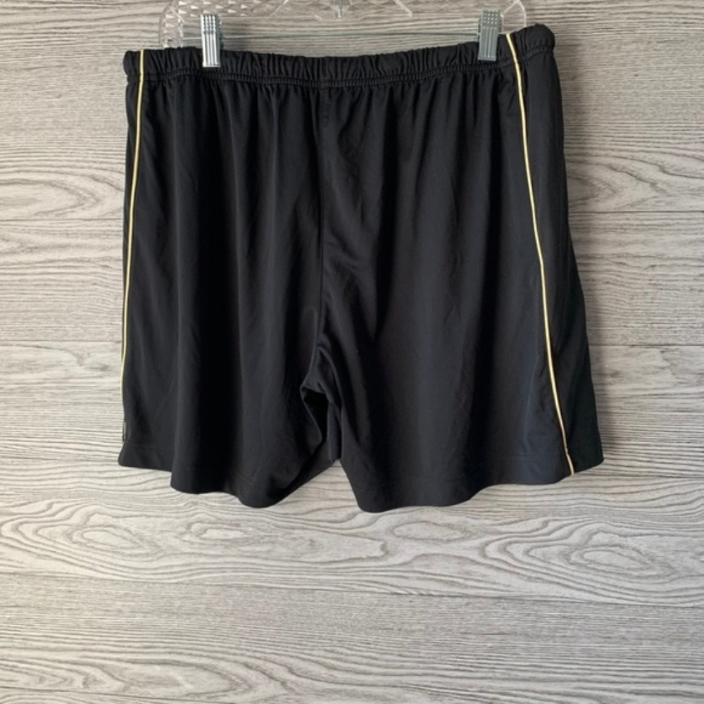 Adidas Classic Vintage Black & Yellow Men Shorts - Picture 2 of 6